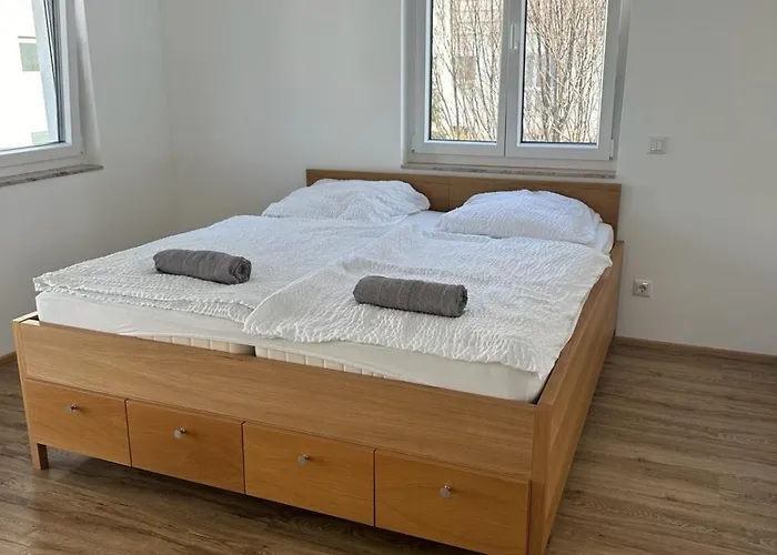 Neubauwohnung Gleich Bei Der Bushaltestelle - 2a * فيينا